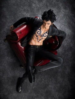 MegaHouse Portrait.Of.Pirates One Piece S.O.C Trafalgar Law 1/8 PVC Figure -KURAMA TOYS Sales Store 006 00788.1472791374