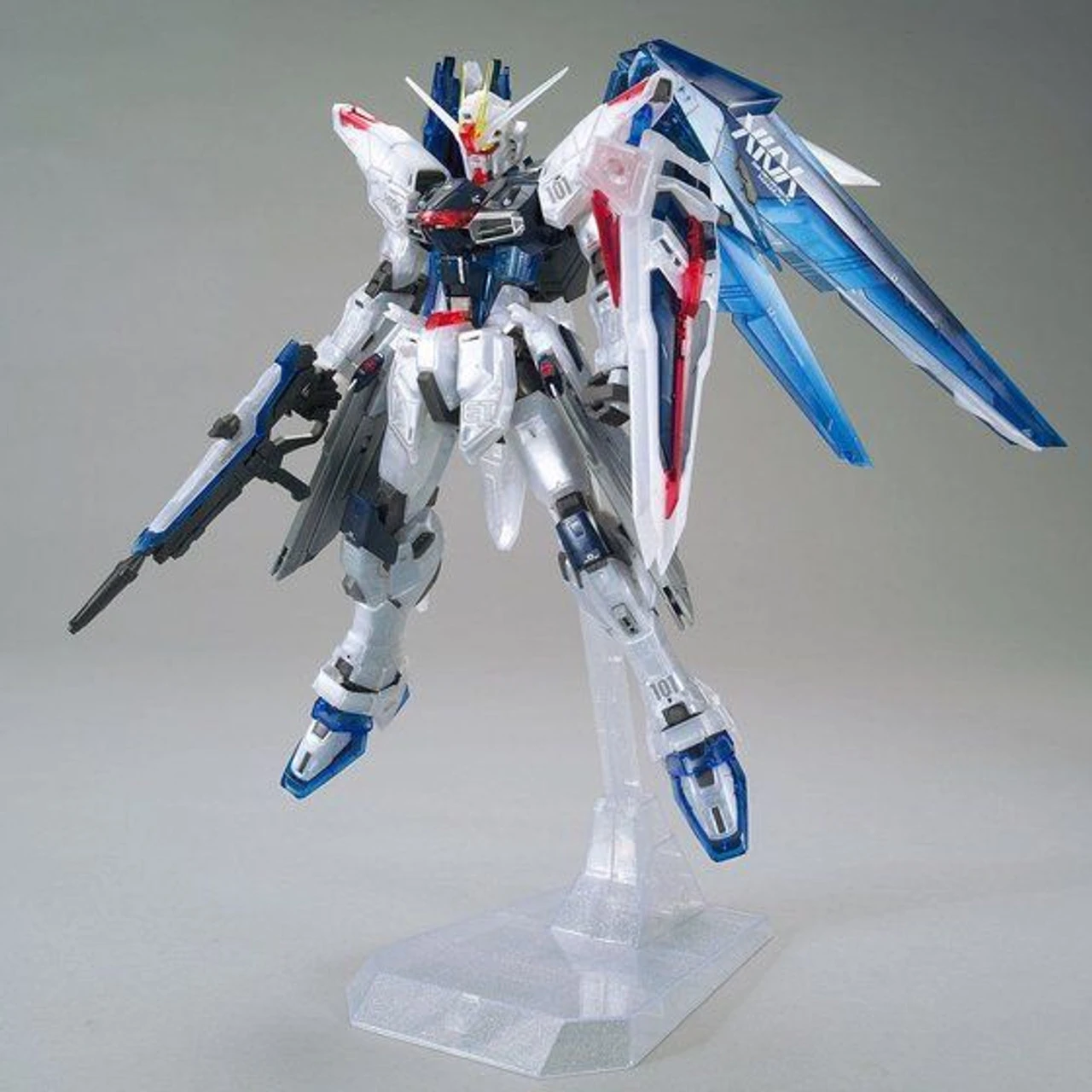 Bandai MG 1/100 The Gundam Base Limited Freedom Gundam Ver.2.0 Plastic Model ( JUL 2020 ) 2 Bandai MG 1/100 The Gundam Base Limited Freedom Gundam Ver.2.0 Plastic Model ( JUL 2020 ) - Image 2