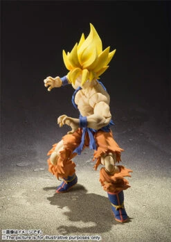 BANDAI S.H.Figuarts Super Saiyan Son Gokou Super Warrior Awakening Ver Action Figure -KURAMA TOYS Sales Store 20150618 ssgoku sw pd 02 10696.1434612953
