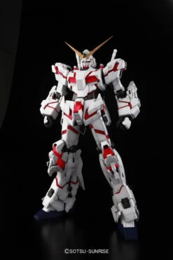 Bandai PG 1/60 RX-0 Unicorn Gundam UC Plastic Model -KURAMA TOYS Sales Store 61a8CGp5NlL. SL1500 79140.1478766733
