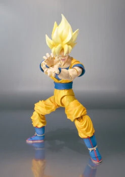 S.H.Figuarts Super Saiyan Son Goku Dragonball Z Action Figure By BANDAI -KURAMA TOYS Sales Store item 0000001216 01 84643.1439275253