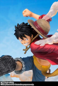 Bandai Figuarts Zero Monkey D. Luffy -Gum Gum No Hawk Whip- PVC Figure -KURAMA TOYS Sales Store item 0000011279 j28C8T90 03 97705.1454319651