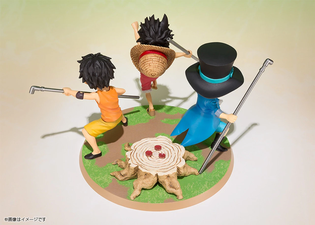 Bandai Figuarts Zero Luffy/Ace/Sabo Promise Of Sworn Brother PVC Figure 2 Bandai Figuarts Zero Luffy/Ace/Sabo Promise Of Sworn Brother PVC Figure - Image 2